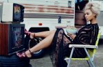 Beyonce-Dazed-Fashiontography-2.jpeg